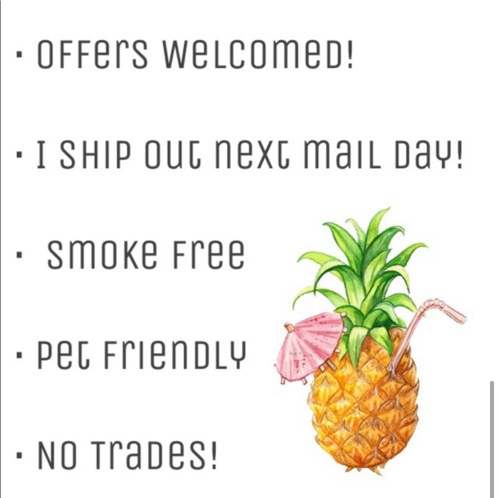 St. John Red Sparkly Sequin Soft Stretch Sleevele… - image 4